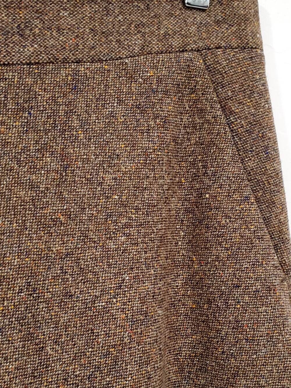 Theory Brown Fleck Donegal Tweed 98% Wool Midi ALine Skirt Pockets Sz 4 LIKE NEW - Picture 3 of 16